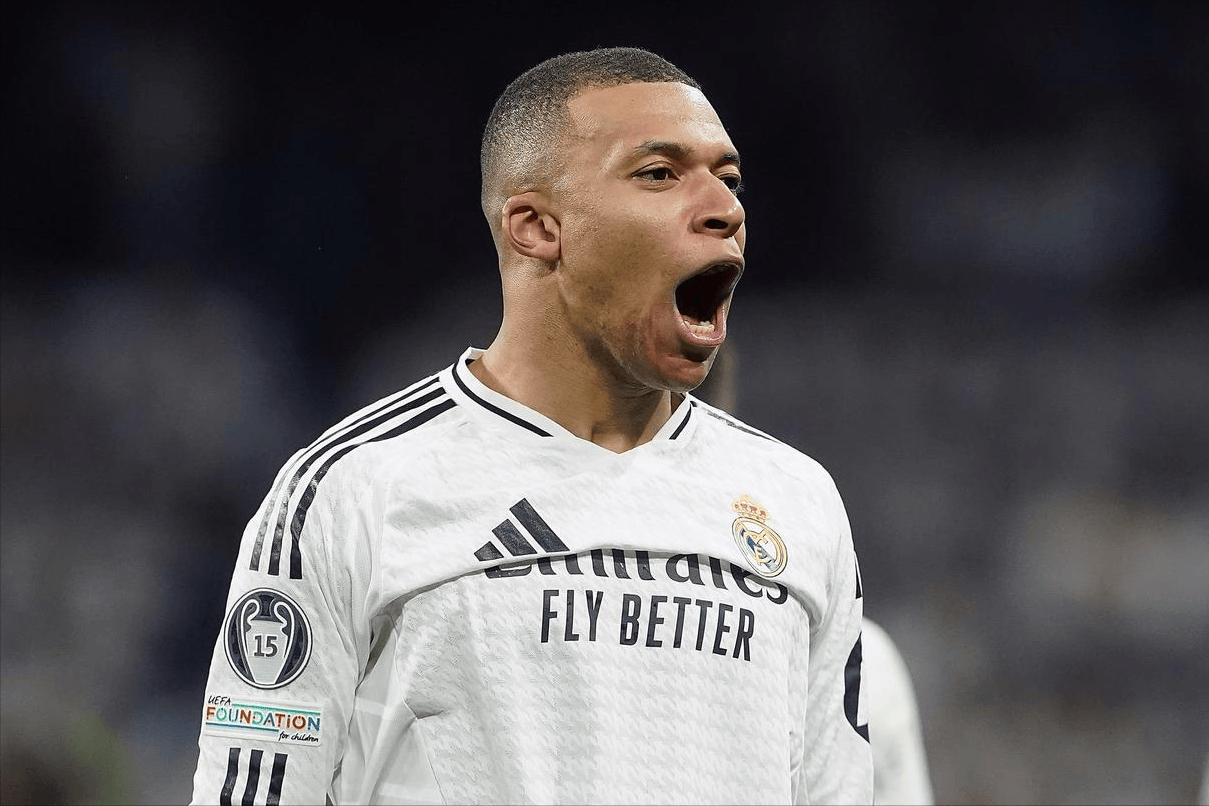 包含巴黎圣日耳曼前途光明！，姆巴佩新星领先优势明显表现突出引发球迷热议的词条