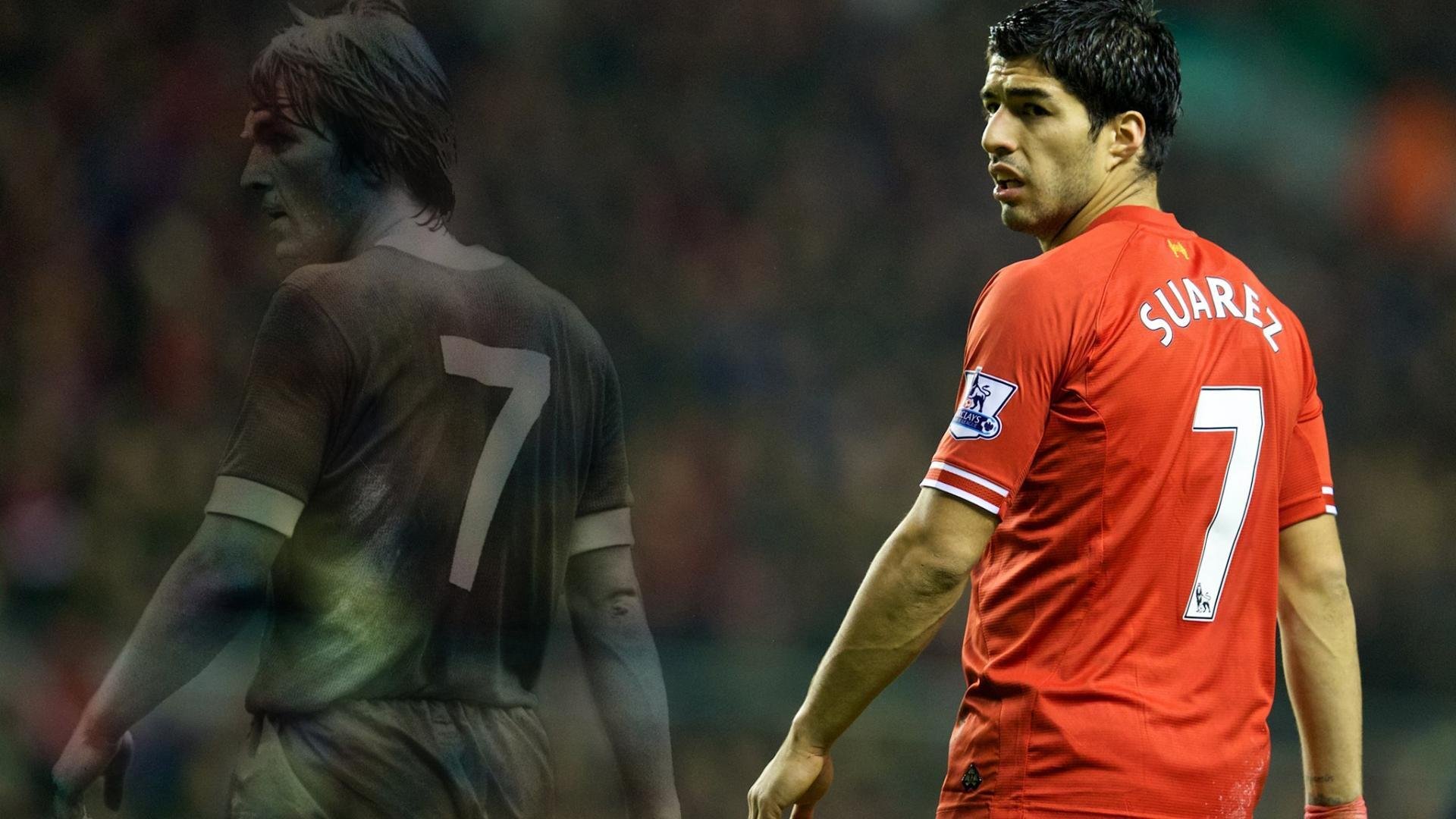 阿扎伦卡十赛季巅峰表现点燃巴塞罗那赛场