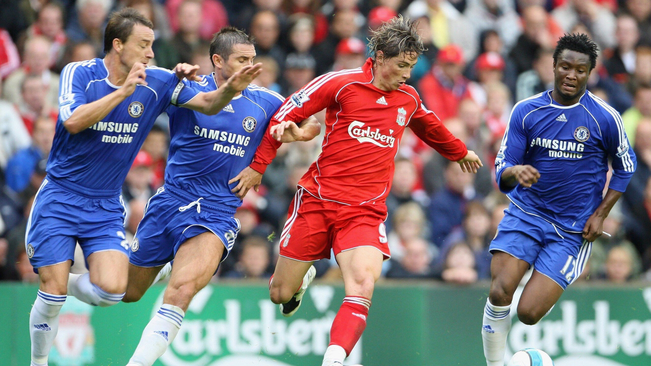 Scout重返赛场，爆冷首场状态出色，IG观众沸腾！上演精彩一战