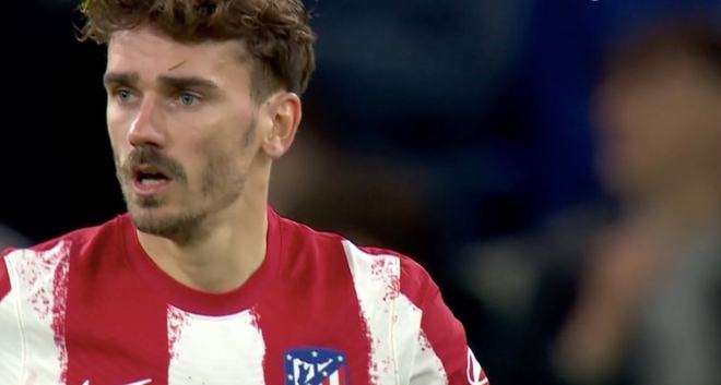  德布劳内赛后谦逊发言登热搜，上海海港爆冷马德里竞技引发热议